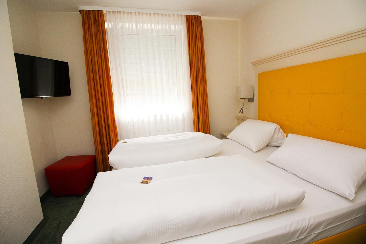 Hotel Leopold Munich Room photo